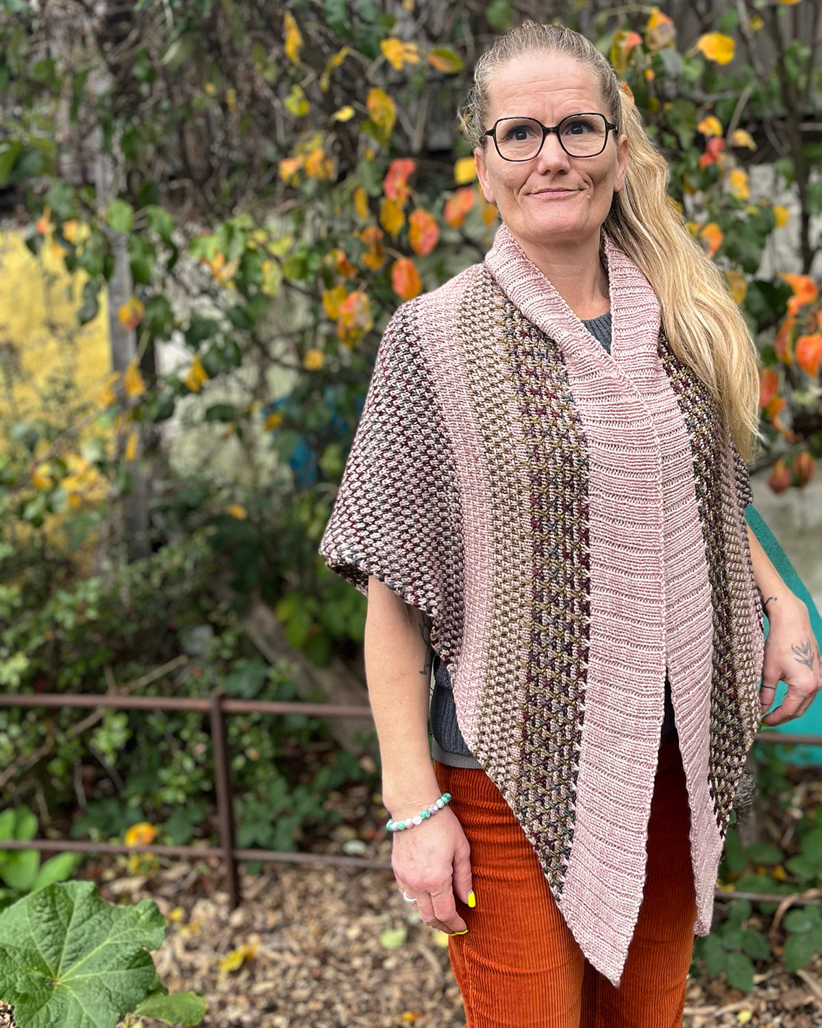 Yarn Kit – Favn Shawl by May Linn Bang