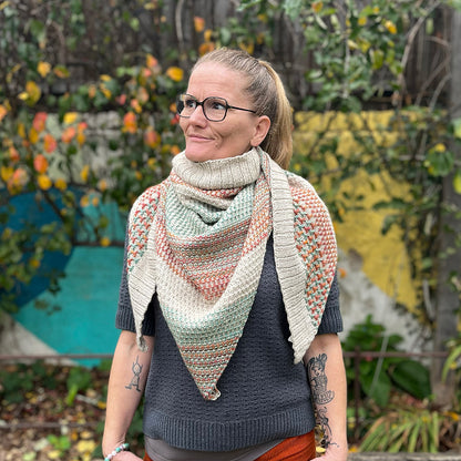 Yarn Kit – Favn Shawl by May Linn Bang