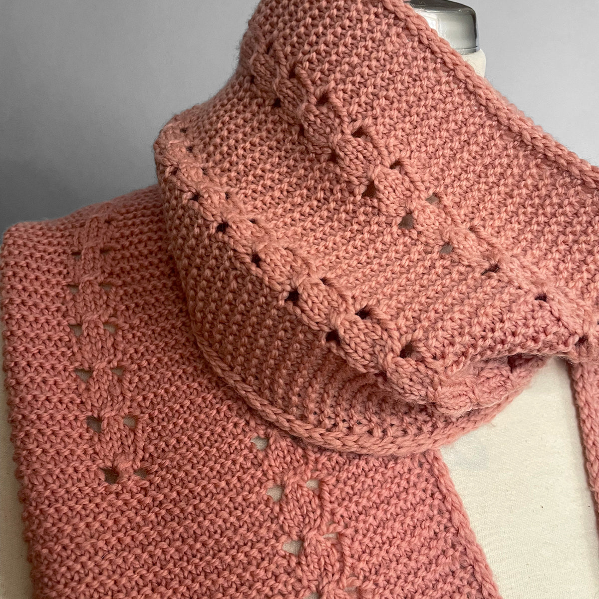 Bassenfell Scarf