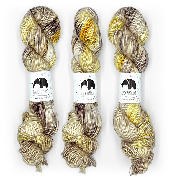 Black Elephant: Merino Singles – Edelweiss