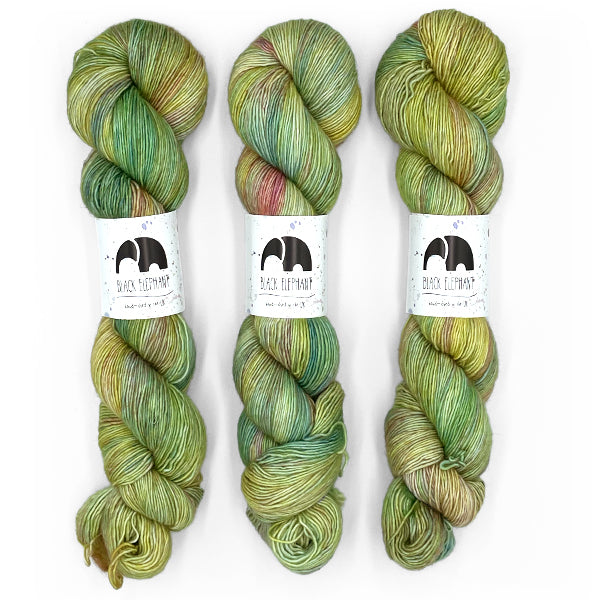 Black Elephant: Merino Singles – Monterey