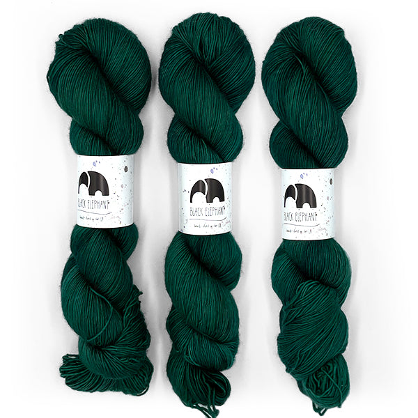 Black Elephant: Merino Singles – Petroleum