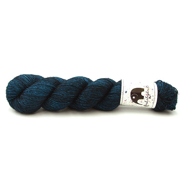 Black Elephant Merino Singles 