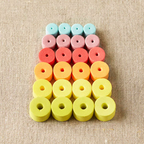 Cocoknits: Mixed Stitch Stoppers – Colourful