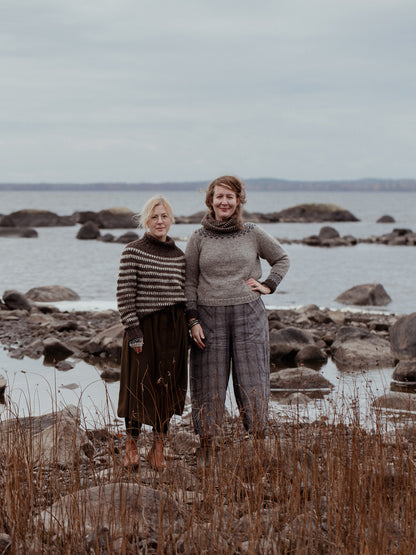 The Island and the Forest: A Knitted Correspondence