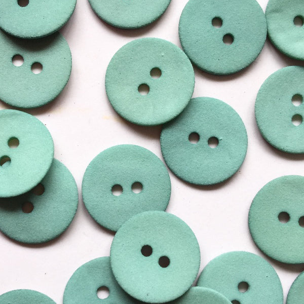 Matt greeny turquoise shell button