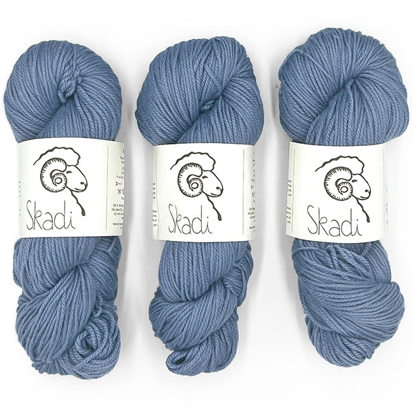 Hey Mama Wolf: Skadi - Sea Holly Blue 05