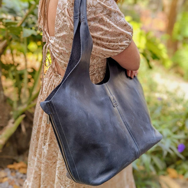 Thread & Maple: The Boundless Bag - Midnight