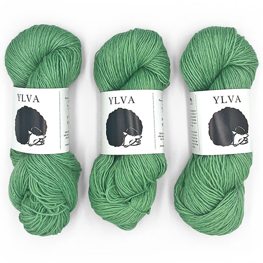 Hey Mama Wolf: Ylva - Delphinium Green 1501