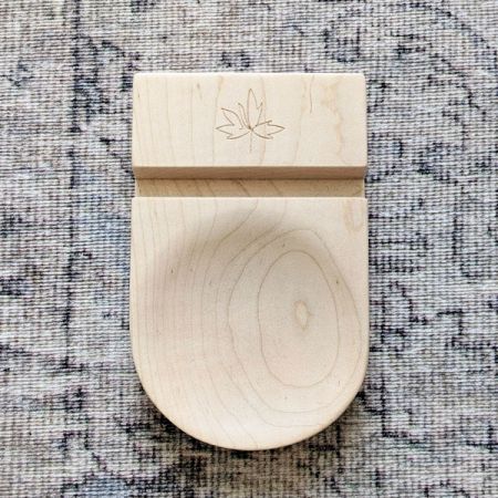Thread & Maple: Maple Phone Stand - Natural